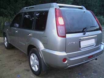 2005 Nissan X-Trail Wallpapers