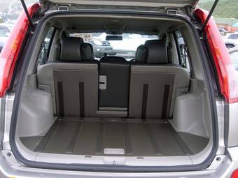 2005 Nissan X-Trail Pictures