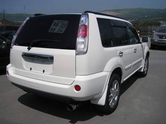 2005 Nissan X-Trail Photos