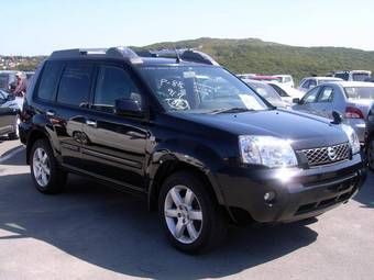 2005 Nissan X-Trail Photos