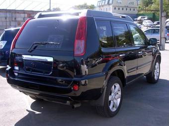 2005 Nissan X-Trail Photos