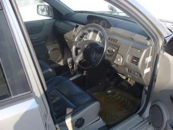 2006 Nissan X-Trail Pictures