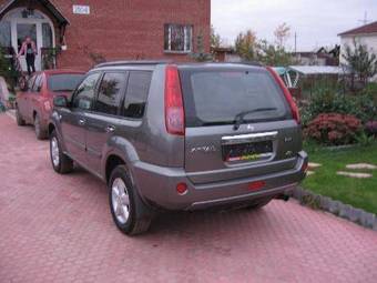 2006 Nissan X-Trail Photos