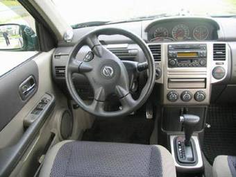 2006 Nissan X-Trail Pictures