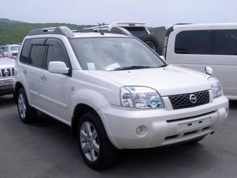 2006 Nissan X-Trail Photos