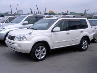 2006 Nissan X-Trail Photos