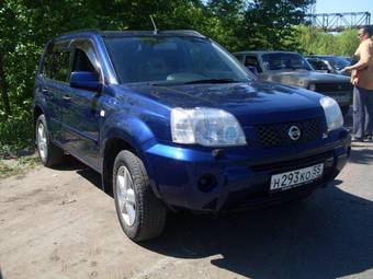 2006 Nissan X-Trail Photos