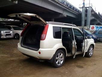 2006 Nissan X-Trail Photos