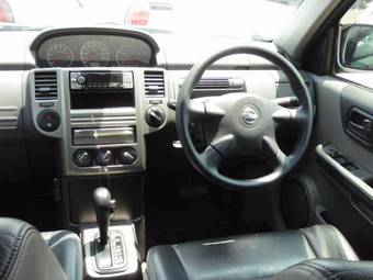 2006 Nissan X-Trail Photos