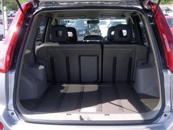 2006 Nissan X-Trail Photos