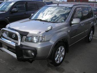 2006 Nissan X-Trail Photos