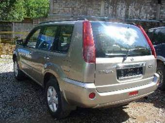 2006 Nissan X-Trail Photos