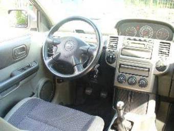 2006 Nissan X-Trail Photos