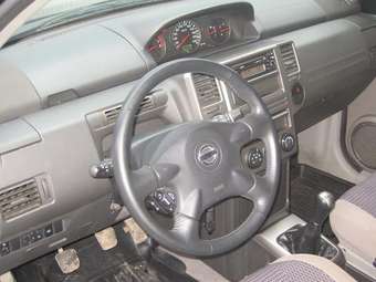 2007 Nissan X-Trail Pictures