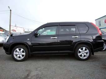 2007 Nissan X-Trail Images