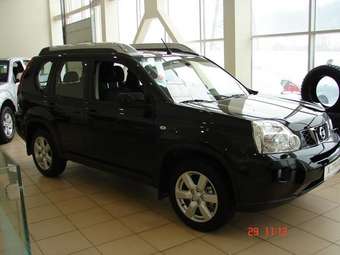 2007 Nissan X-Trail Images