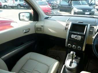 2007 Nissan X-Trail Pictures