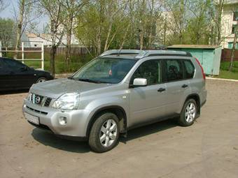 2007 Nissan X-Trail Photos