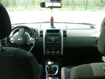 2007 Nissan X-Trail Images