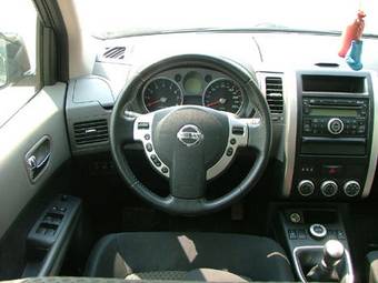 2007 Nissan X-Trail Pictures