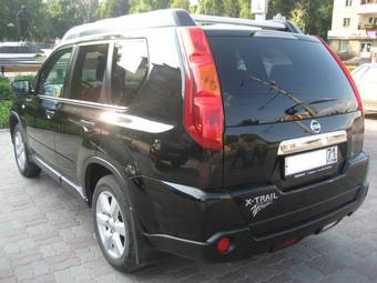 2007 Nissan X-Trail Photos