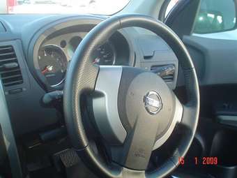 2008 Nissan X-Trail Pics