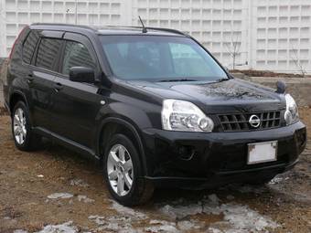 2008 Nissan X-Trail Photos