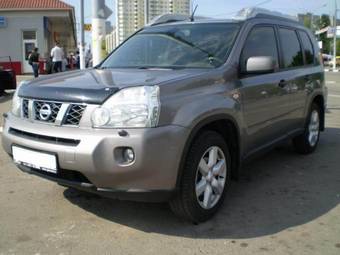 2008 Nissan X-Trail Photos