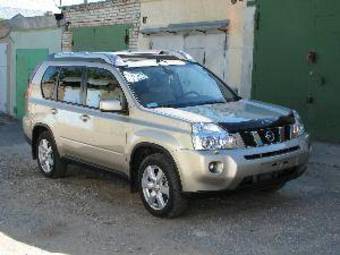 2008 Nissan X-Trail Pictures