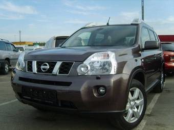 2008 Nissan X-Trail Photos