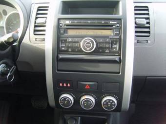 2008 Nissan X-Trail Pictures