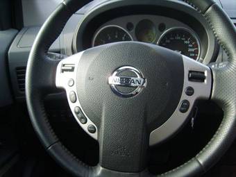 2008 Nissan X-Trail Pics