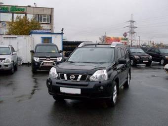 2008 Nissan X-Trail Images