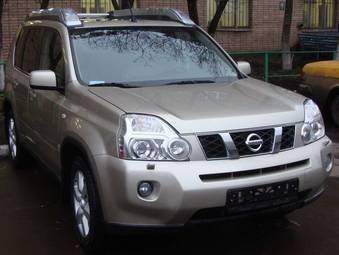 2008 Nissan X-Trail Photos