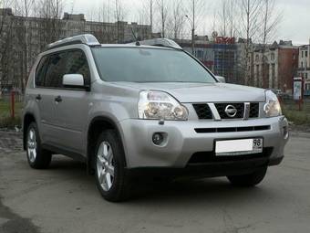 2008 Nissan X-Trail Photos