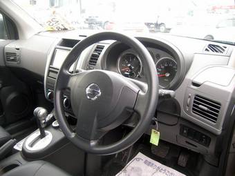 2008 Nissan X-Trail Pics