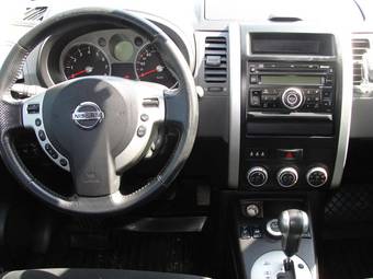 2008 Nissan X-Trail Pics