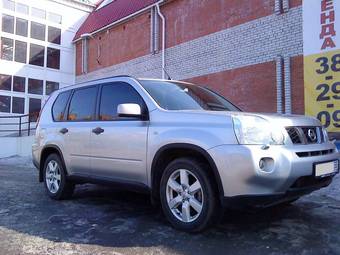 2008 Nissan X-Trail Photos