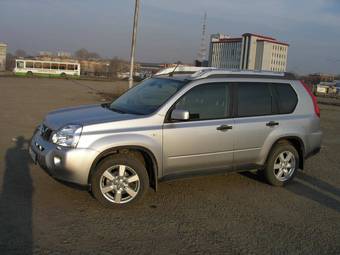 2008 Nissan X-Trail Pictures