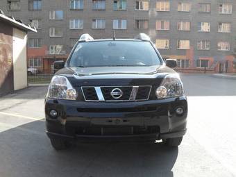 2008 Nissan X-Trail Photos