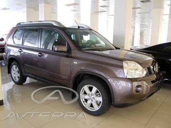 2009 Nissan X-Trail Photos