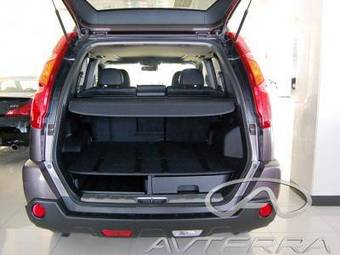 2009 Nissan X-Trail Pictures