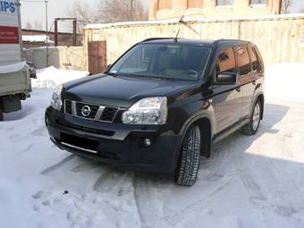 2009 Nissan X-Trail Photos