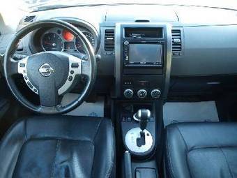 2009 Nissan X-Trail Wallpapers