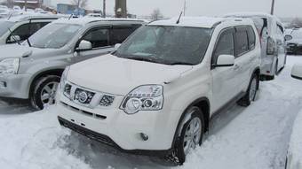 2010 Nissan X-Trail Pics