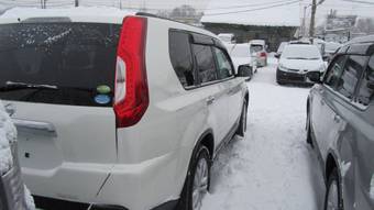 2010 Nissan X-Trail Pictures