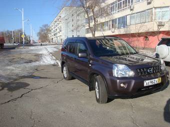 2010 Nissan X-Trail Pictures