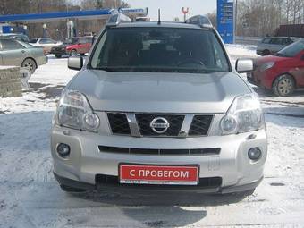 2010 Nissan X-Trail Pictures