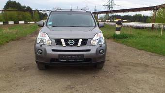 2010 Nissan X-Trail Pictures