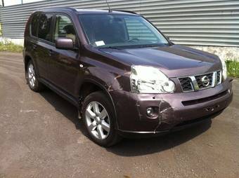 2010 Nissan X-Trail Pictures